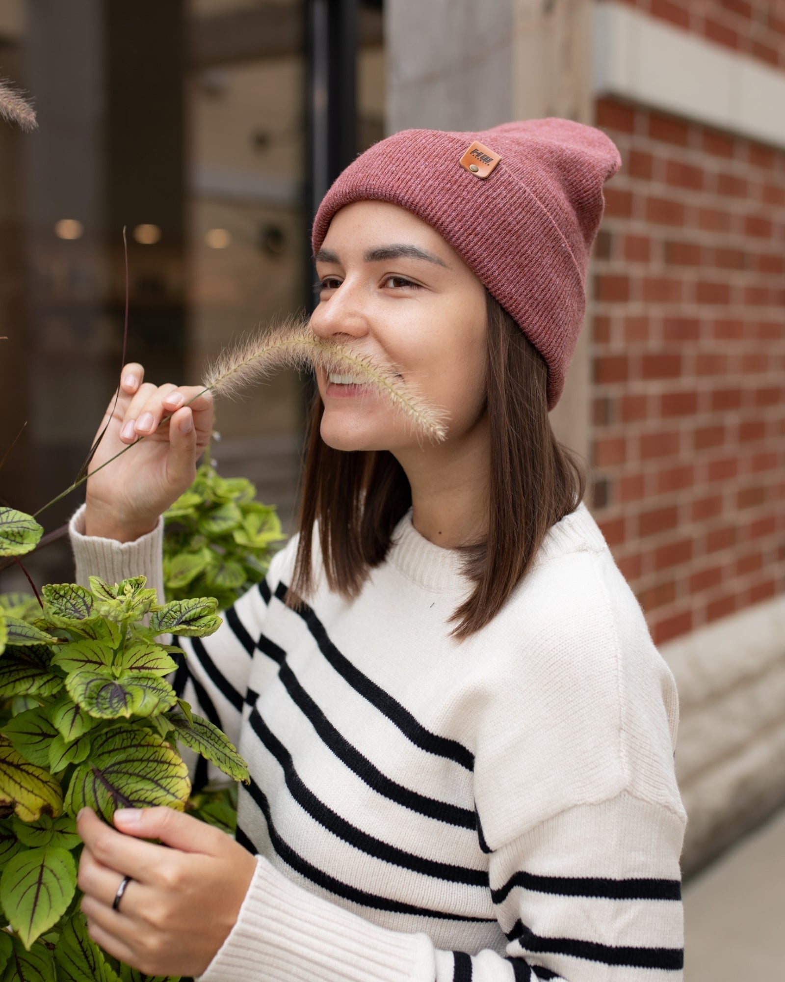 Knit Cuffed Beanie - Rusty Burgundy