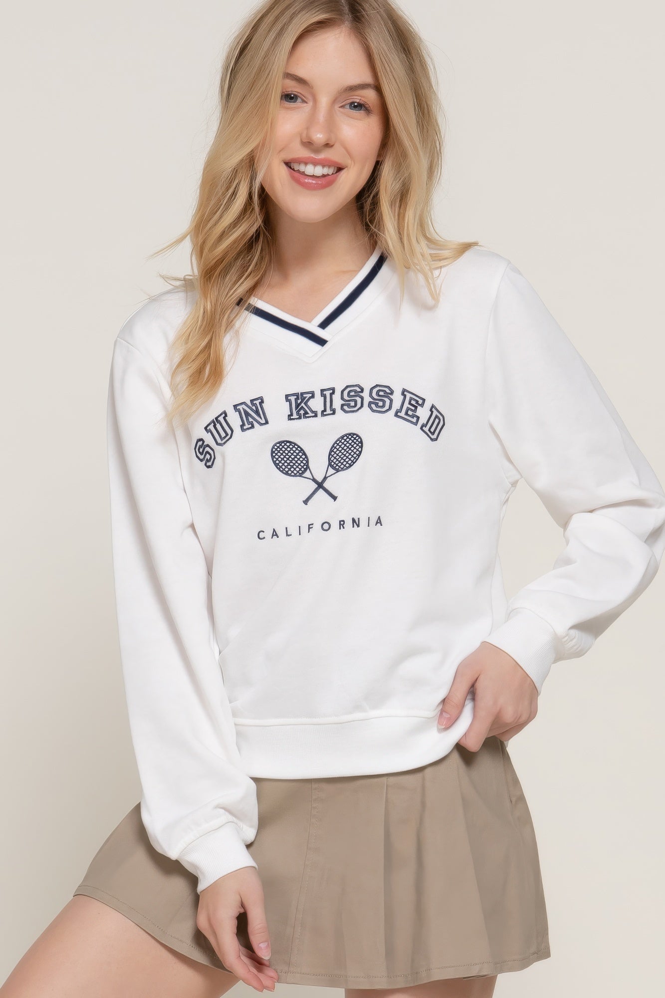 Long slv v-neck embroidered sweatshirt