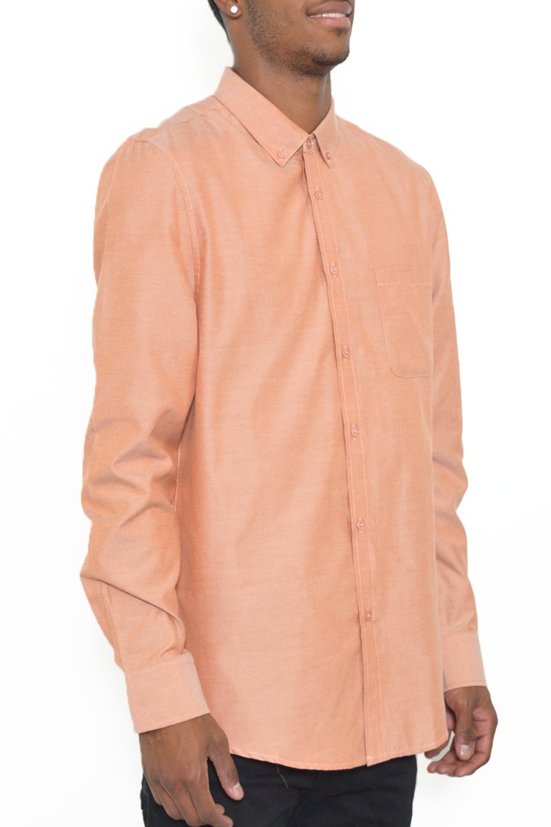 SIGNATURE LONG SLEEVE BUTTON DOWN SHIRT